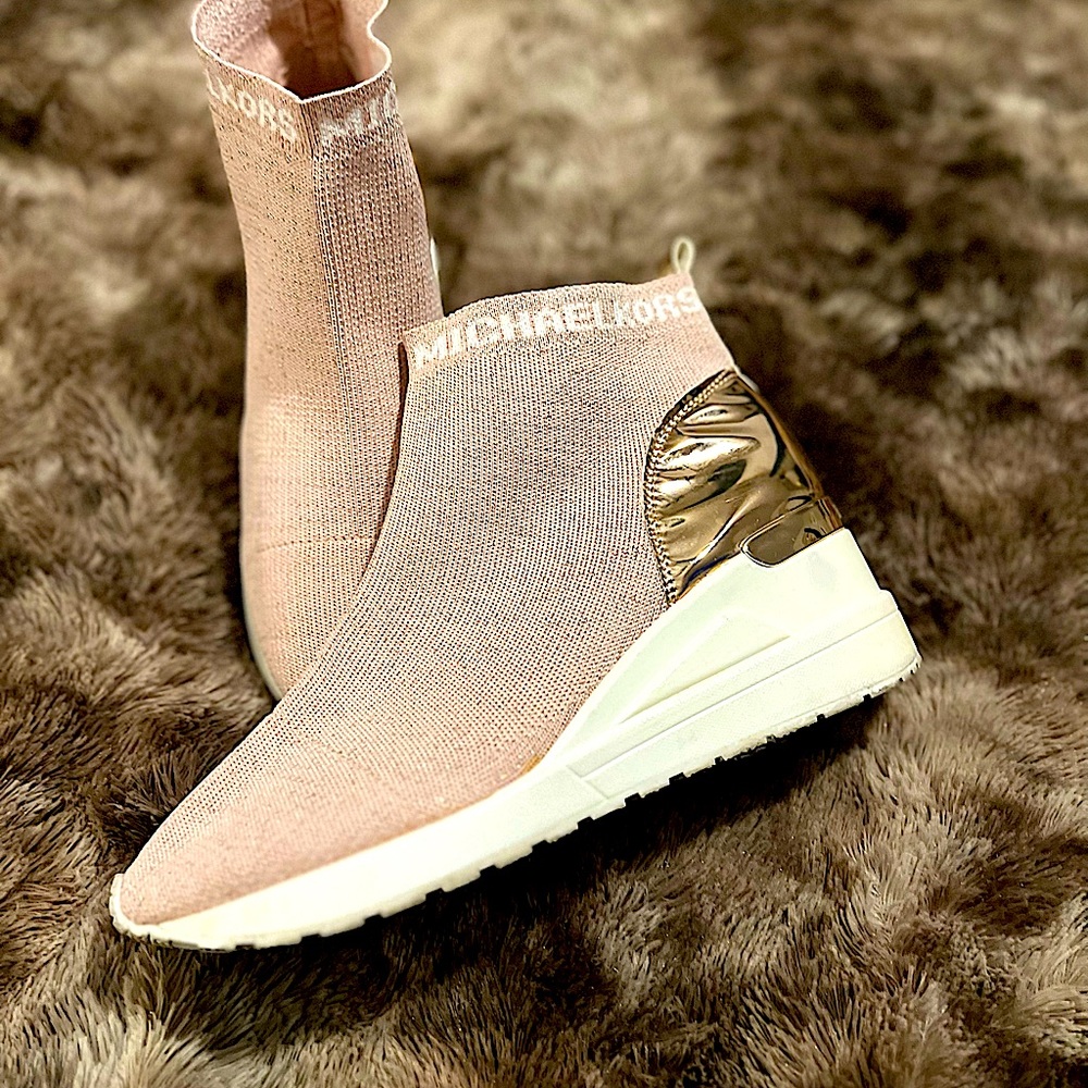 MICHAEL KORS Pink Slipper Ankle Shoe with Rose Gold Trim